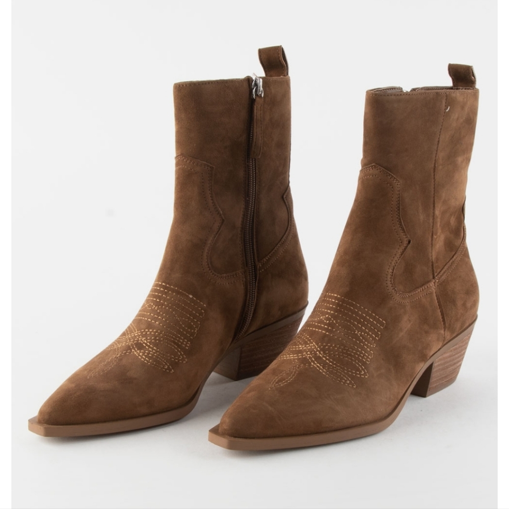 Steve Madden Western Booties